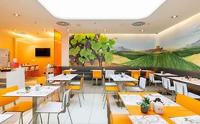 Ibis Styles Madrid Prado